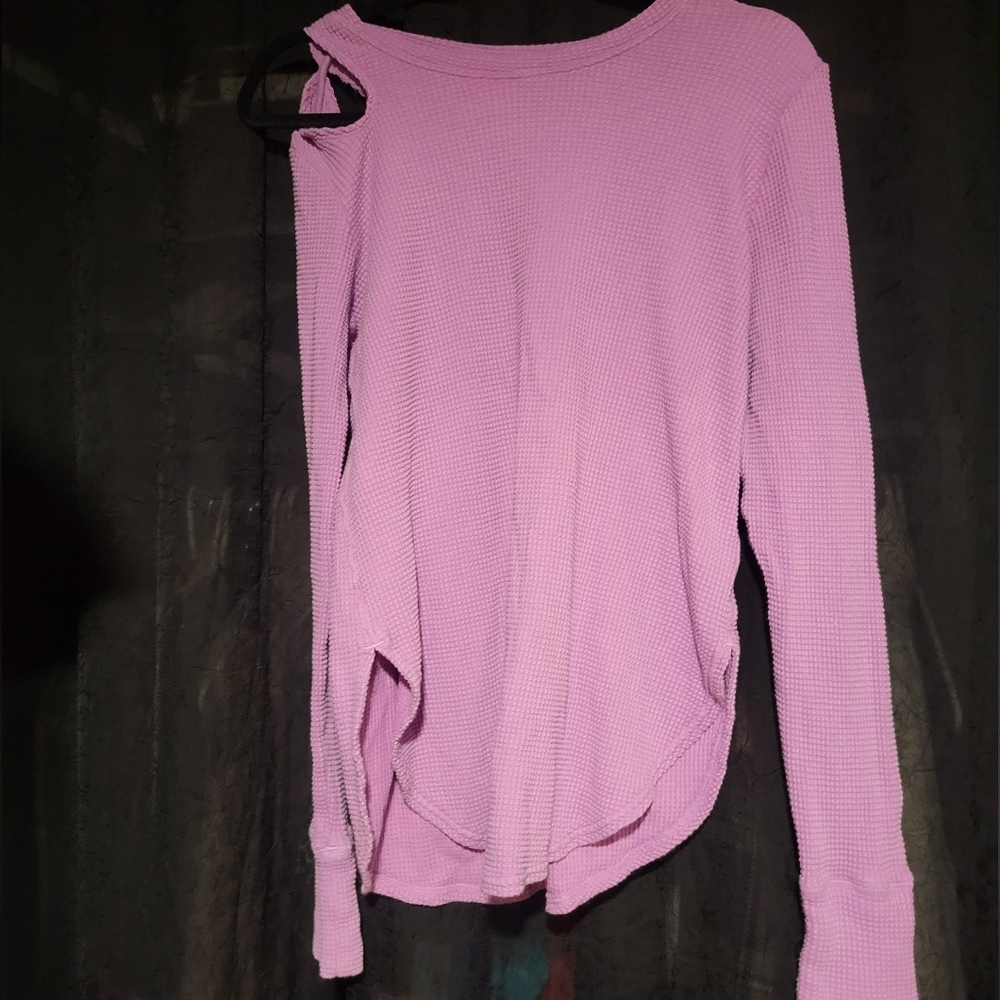 Offline by Aerie Long Sleeved Shirt with Open Shoulder